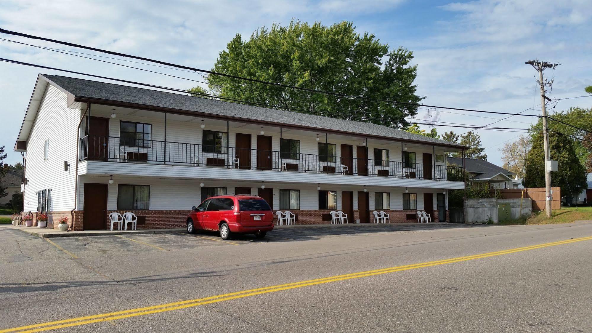 Olympia Motel Lake Delton Exterior photo